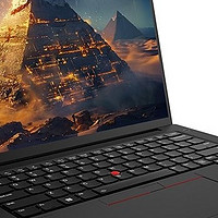 我要畅快玩游戏，就选联想ThinkPad T14p AI元启版，体验感太棒了