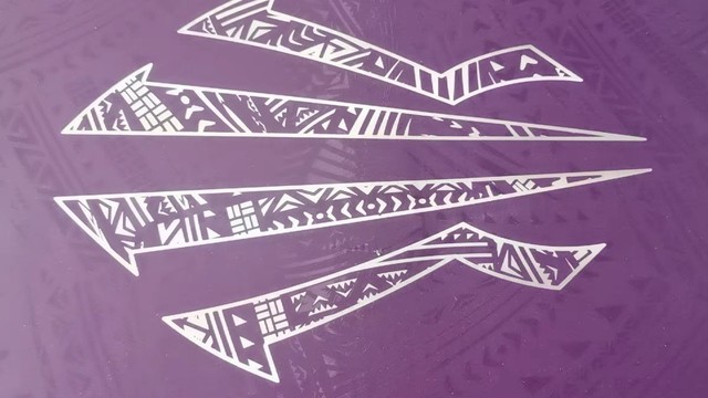 安踏欧文一代篮球鞋：实战与艺术的完美结合  