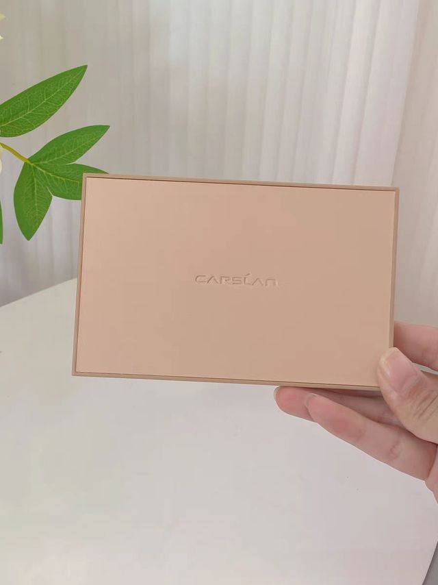 卡姿兰眼影盘，点亮你的双眸