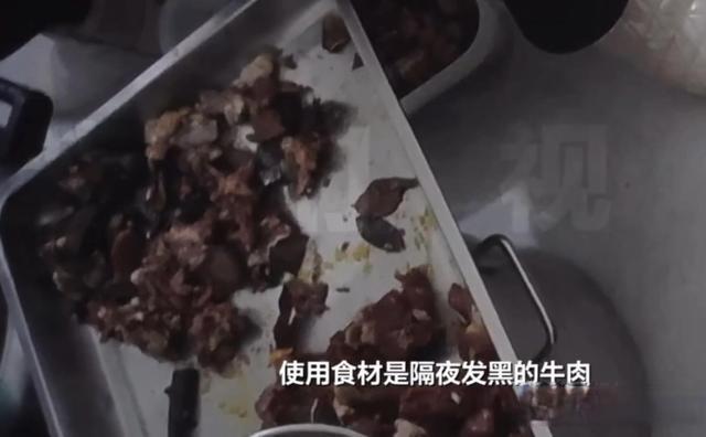 加盟店惊现“剩菜回锅”，杨铭宇黄焖鸡致歉背后暴露哪些食安漏洞？