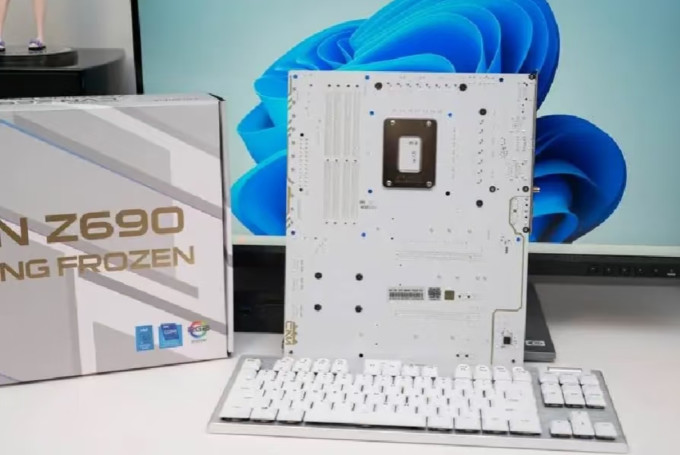 CPU