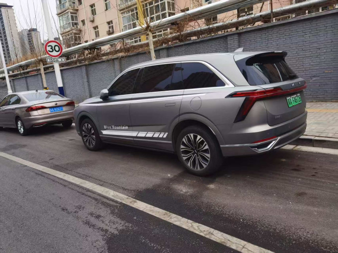 蓝山新能源车