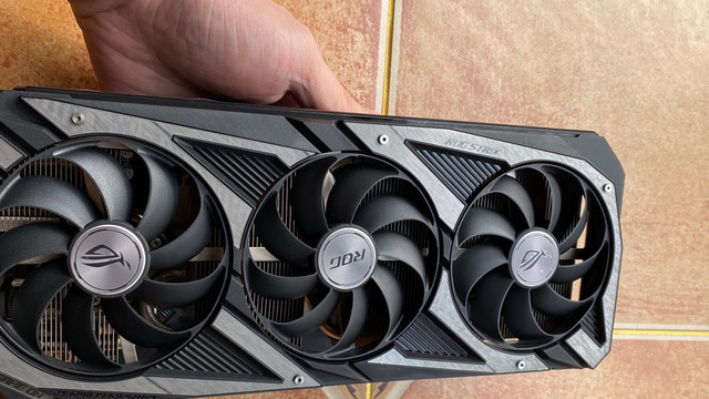 显卡怎么选不踩雷？华硕RTX3050给你答案