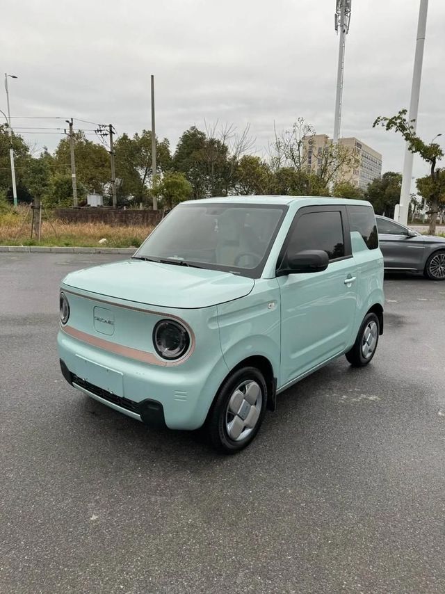 城市通勤电车，熊猫mini超合适！