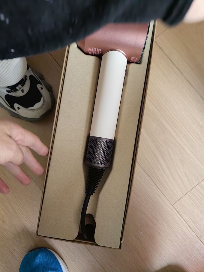 戴森电吹风