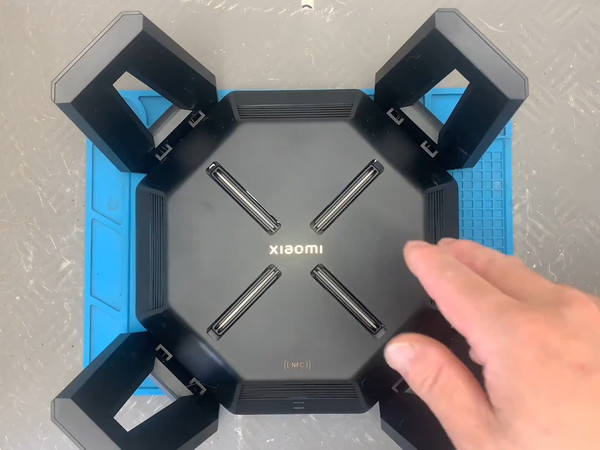 拆解小米最贵的wifi7万兆路由器，家用有点大材小用了！
