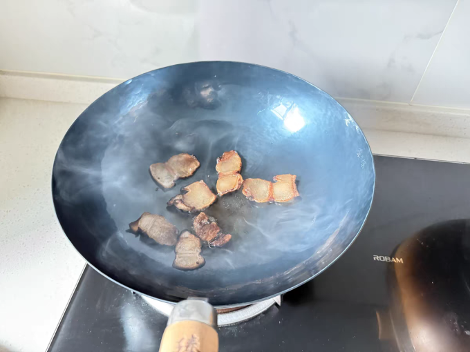 烹饪锅具