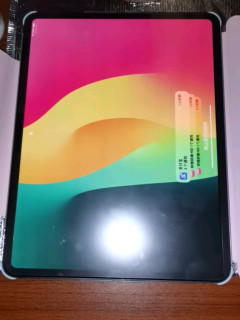 Apple iPad Pro 13英寸 2024新款：M4芯片，深空黑色的科技魅力