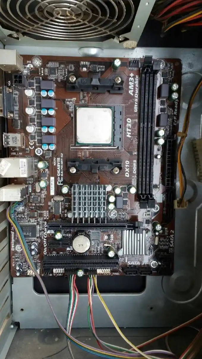 至强CPU