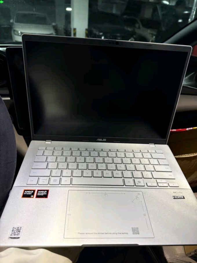 华硕笔记本电脑