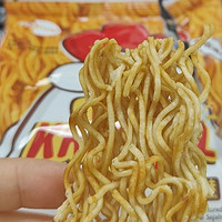 MIE KREMEZZ印尼进口小鸡面，追剧必备的香脆小零嘴！