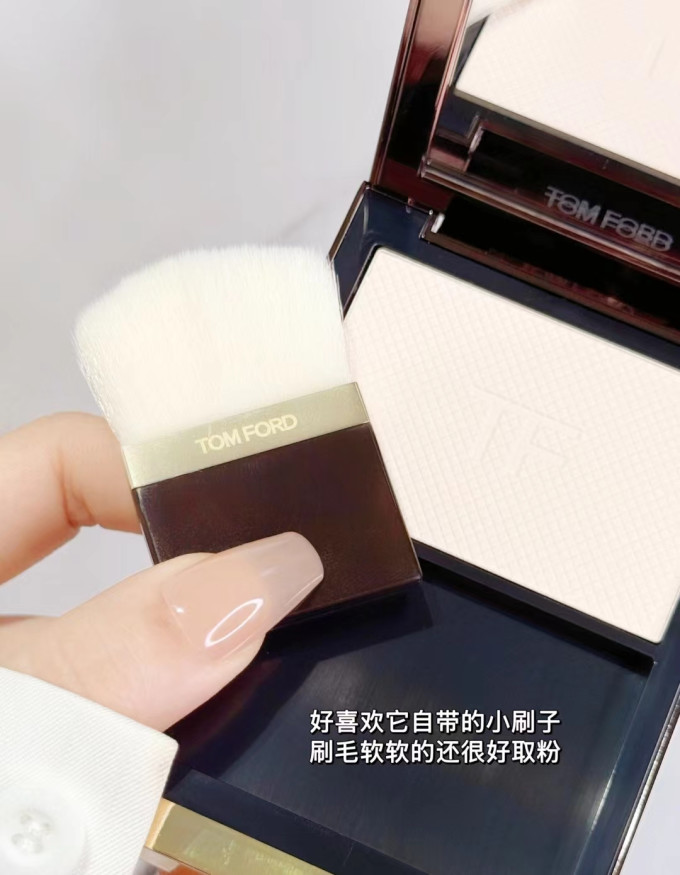 汤姆·福特粉饼