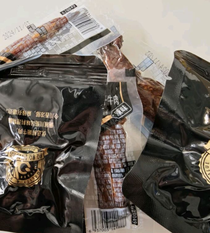 良品铺子牛肉类