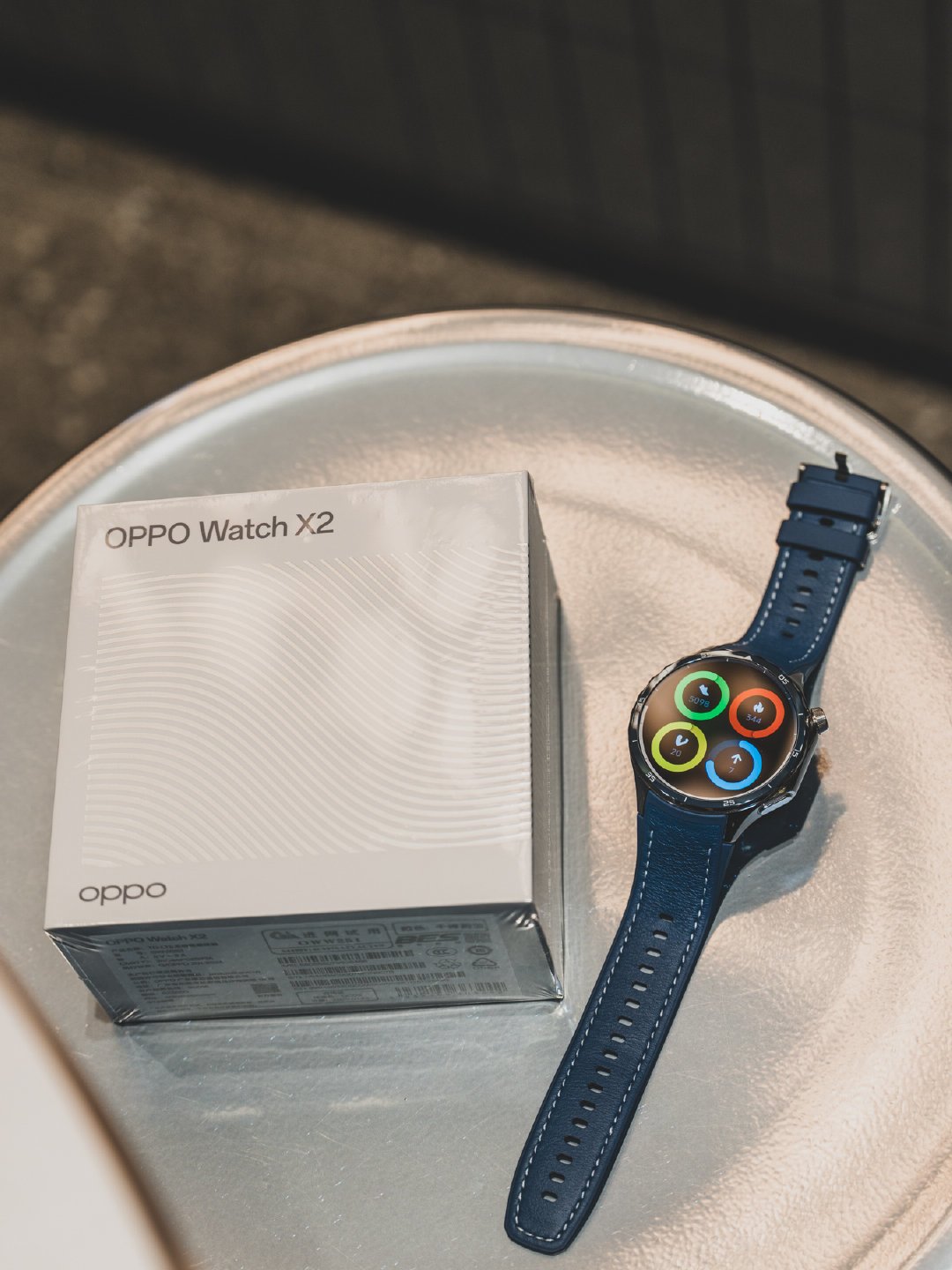 OPPO Watch X2评测:钛合金表圈+医疗级监测,2699元值不值?