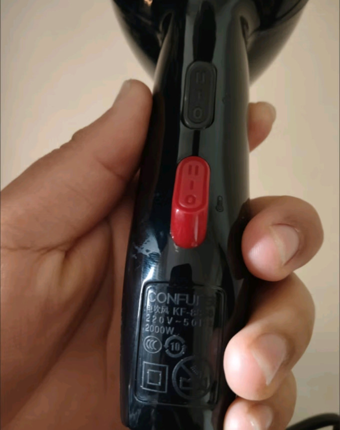 电吹风