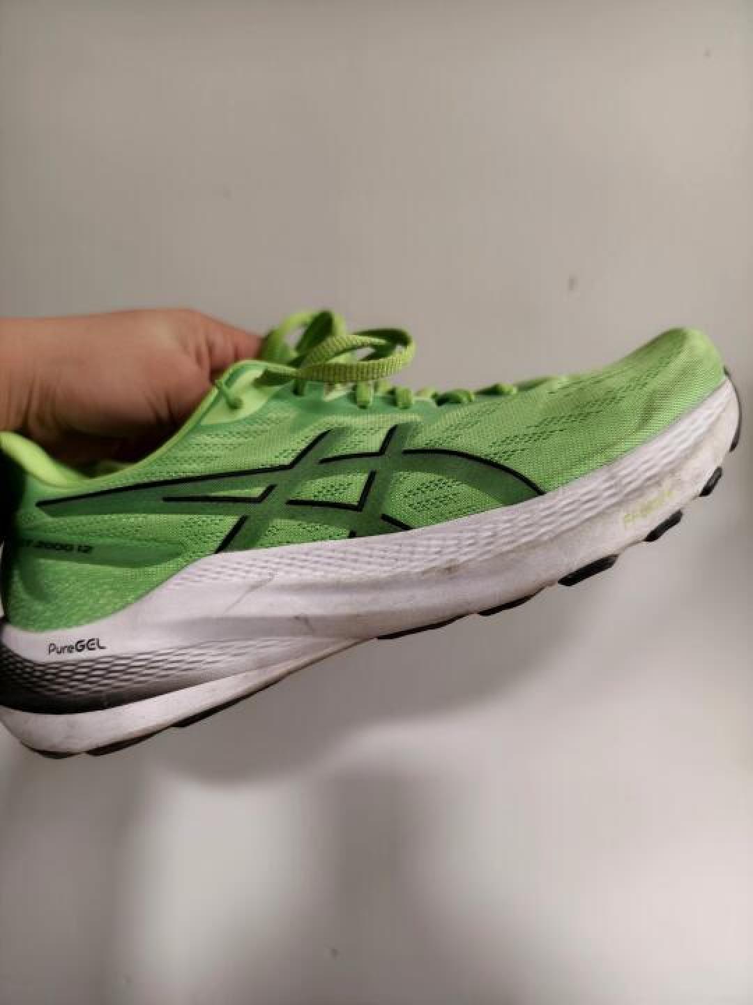 亚瑟士GT2000跑鞋实测:足底筋膜炎恢复期的支撑与缓震表现解析