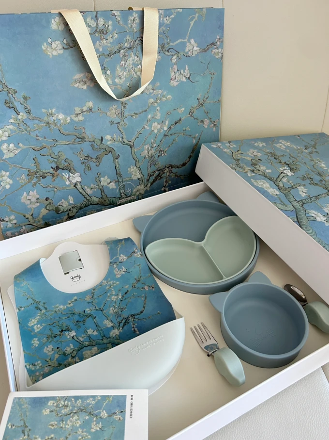 儿童餐具