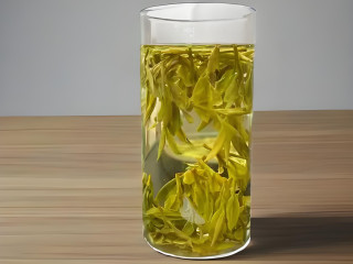 乌牛早的龙井，颜色明显偏绿，茶味豆香不明显