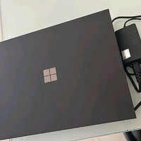 还在为选不到合适的笔记本电脑发愁？看看微软Surface Laptop第7版！