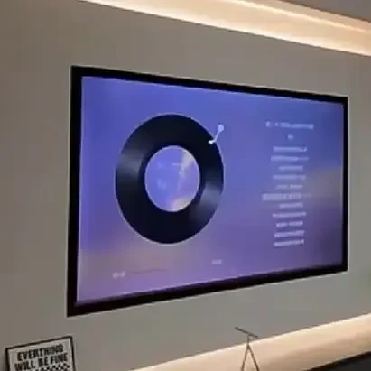 为了看电影和打游戏选择高端电视， 应该注意哪些方面？