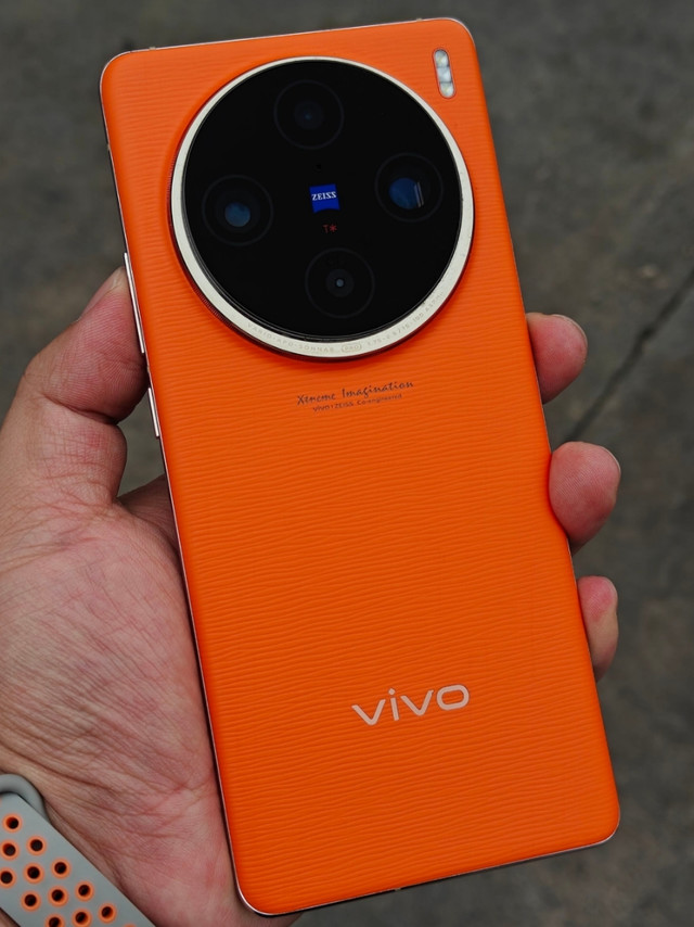 vivo X100 Pro 水色 12GB+256GB 中国版 vivo X100 Pro 12GB+256GB 星迹蓝全网通5G新品手机蓝晶x天玑9300