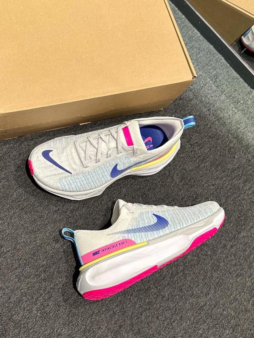 清新配色+踩屎感缓震!Nike Invincible 3女跑鞋成夏日必备的颜值性能双杀利器