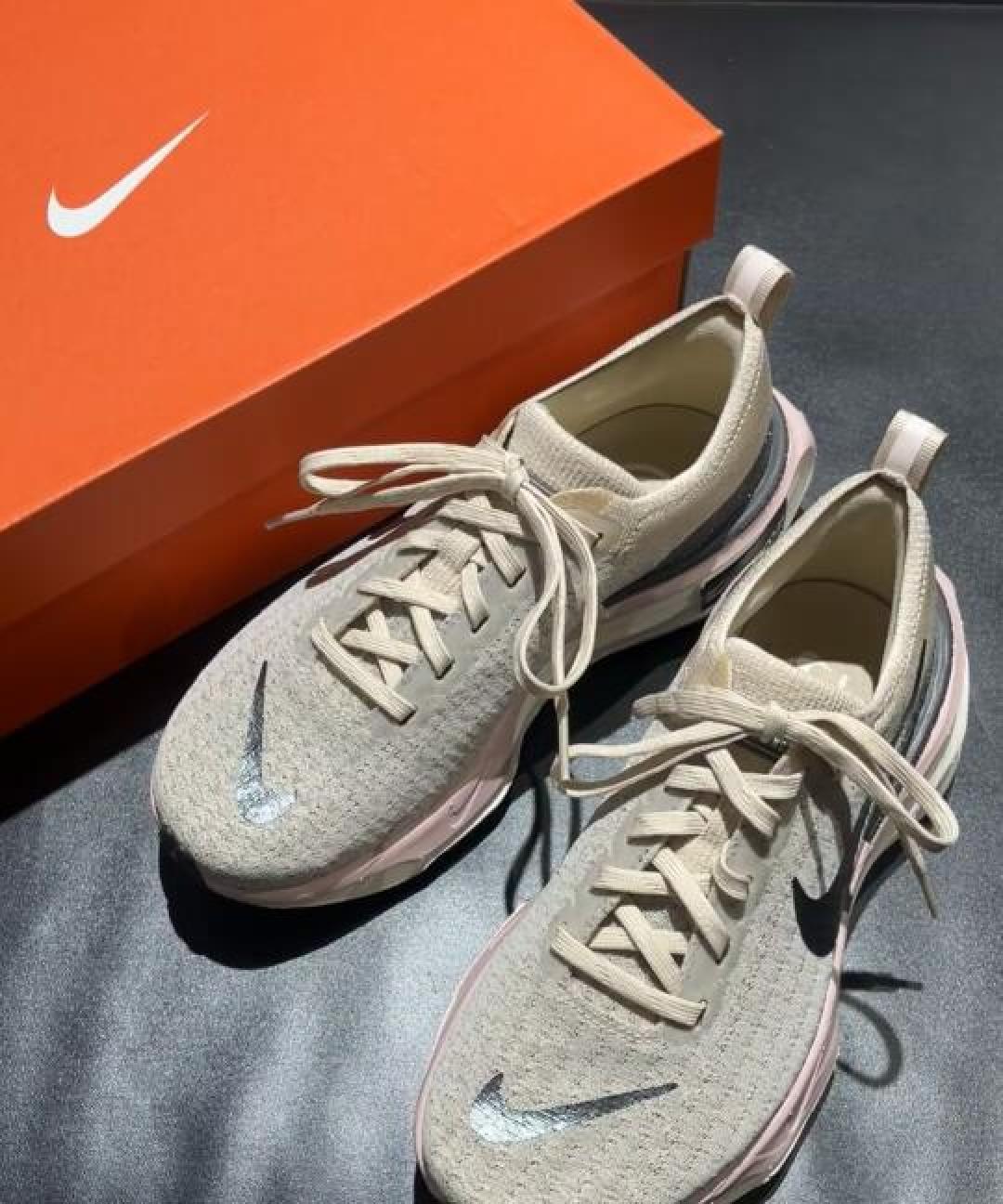 清新配色+踩屎感缓震!Nike Invincible 3女跑鞋成夏日必备的颜值性能双杀利器