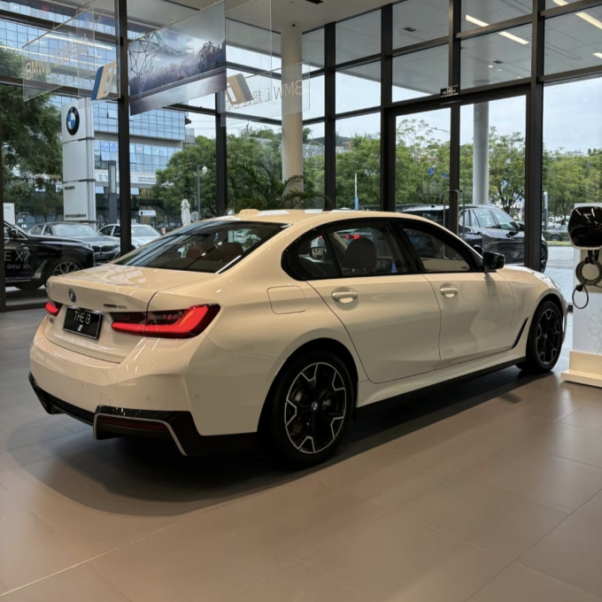 华晨宝马新能源车