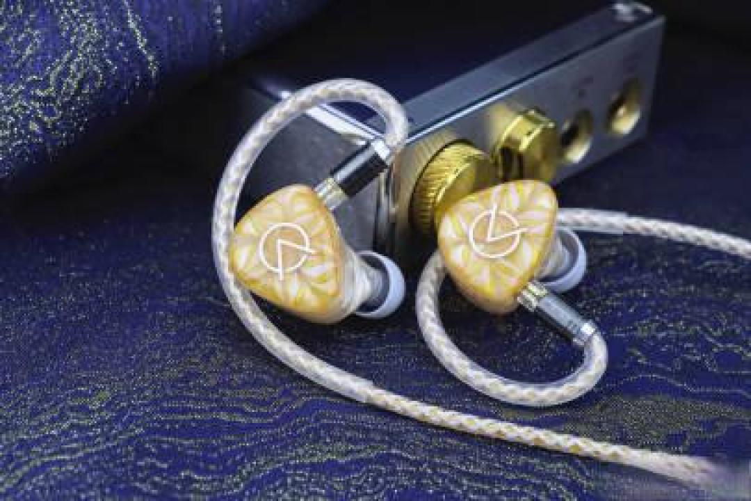 OpenAudio开阳私模耳机深度评测:如何用搭配解锁万元级耳塞的真正实力?