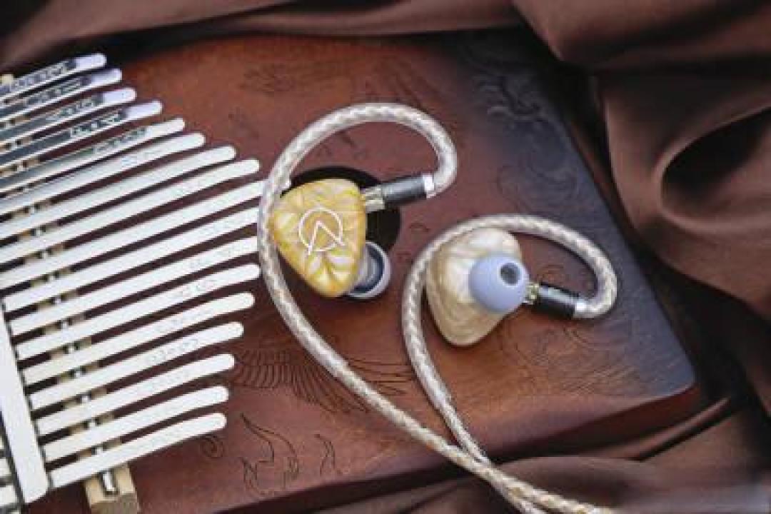 OpenAudio开阳私模耳机深度评测:如何用搭配解锁万元级耳塞的真正实力?