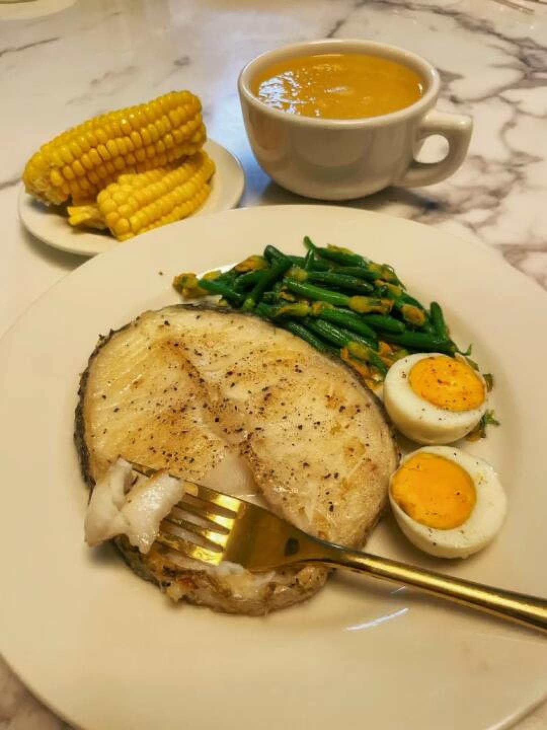 科学减脂不挨饿!掌握饮食运动黄金配比轻松瘦