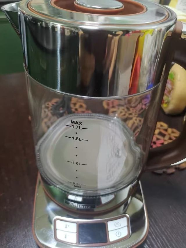 安联电热水壶！家用必备
