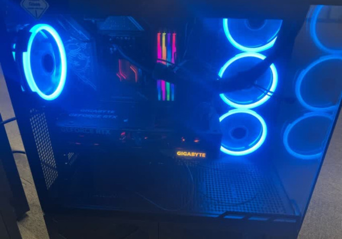 CPU