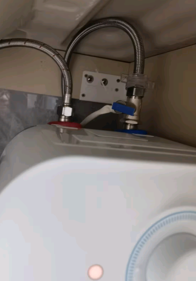 海尔电热水器