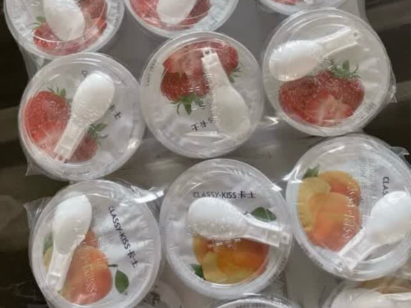 黄桃果粒酸奶，你尝过吗？
