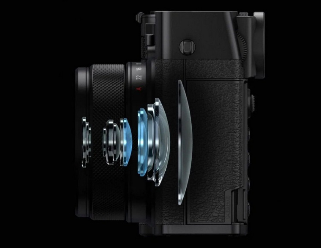 富士发布 GFX100RF 迷你相机，超轻机身、102MP中画幅、尽享“GFX系列”专业级画质