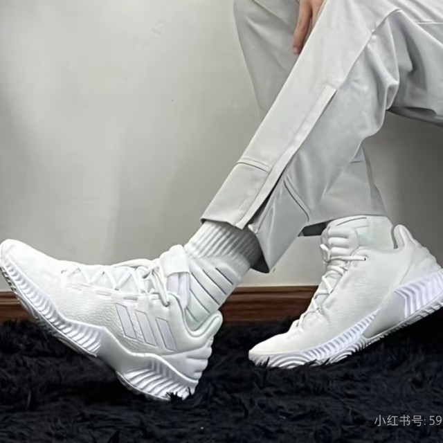 百元出头的无敌篮球鞋——Adidas Pro bounce2018！