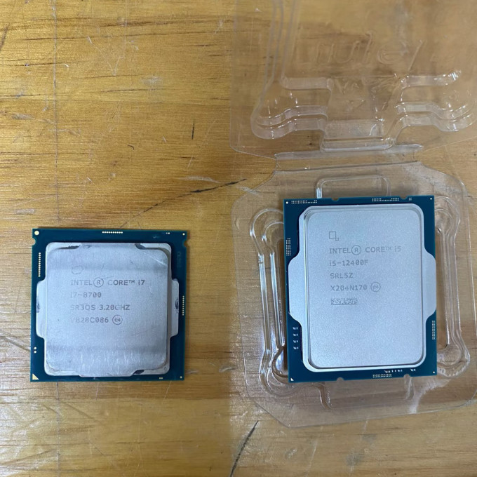 CPU
