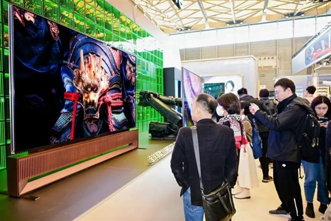 海信推出全球首台RGB-Mini LED电视:背光直接是彩色的
