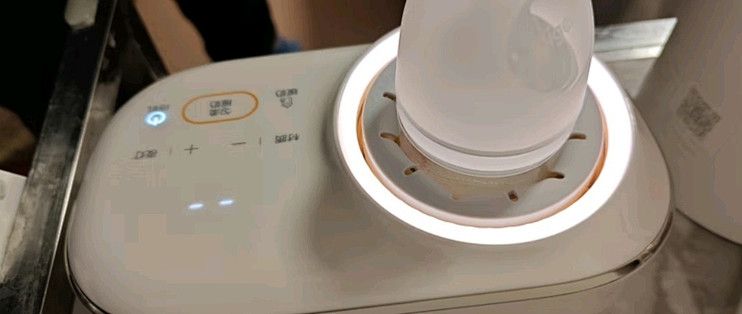 苏泊尔NQ06B摇奶器温奶器：一键智享育儿新体验