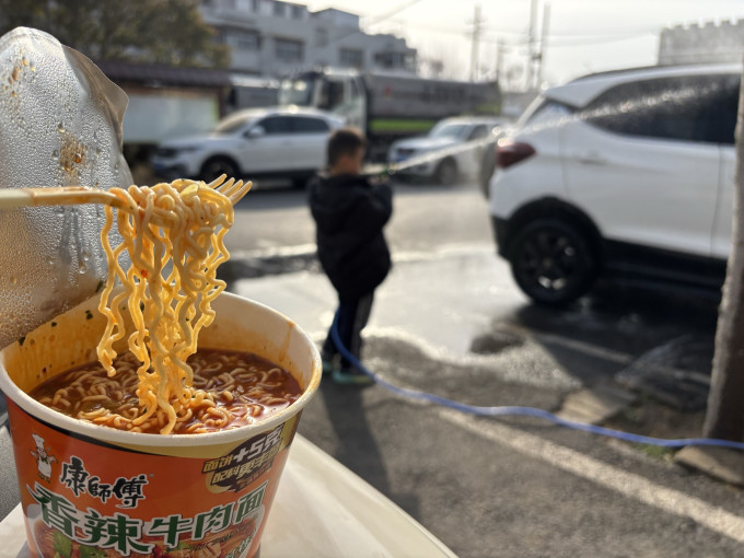 绿联车载支架