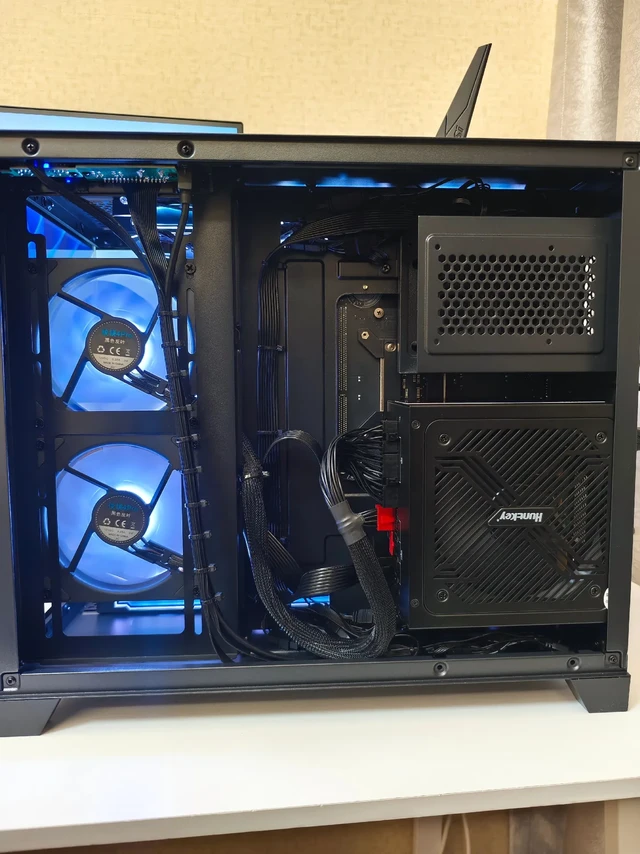 台州上门装机丨又完成了一台s960。cpu:i5 14600KF
主板:微星 PRO B760M-A WIFI DDR4 II
显卡:七彩虹 RTX4060 DUO 8GB V5 战斧
内存:光威天策