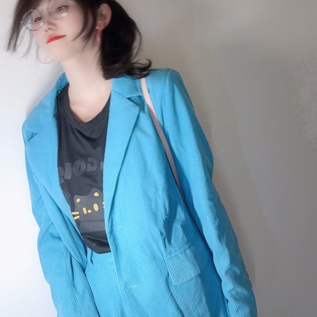 【💙蓝西装穿搭｜极简廓形穿出慵懒高级感】