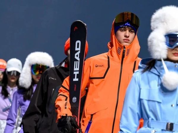 HALTI「跃雪风尚」中国国际时装周开幕秀