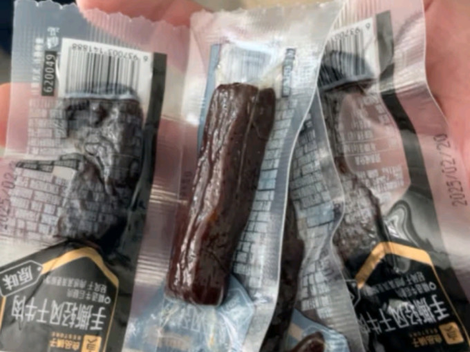 良品铺子牛肉类
