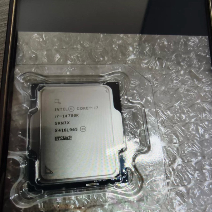 CPU