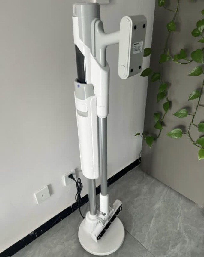 京东京造手持式吸尘器