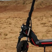 Segway ZT3 Pro电动滑板车，双减震全速，城市越野新体验