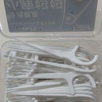 用牙线，告别牙缝困扰！