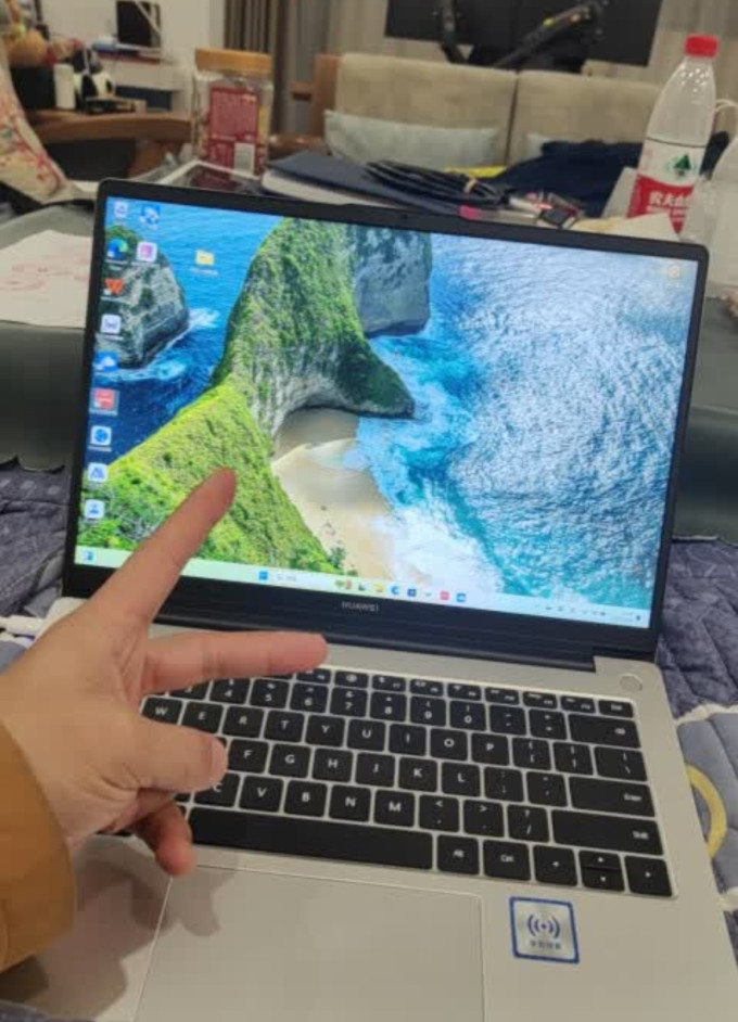 华为笔记本电脑